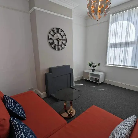 Victoria House سكرابورو